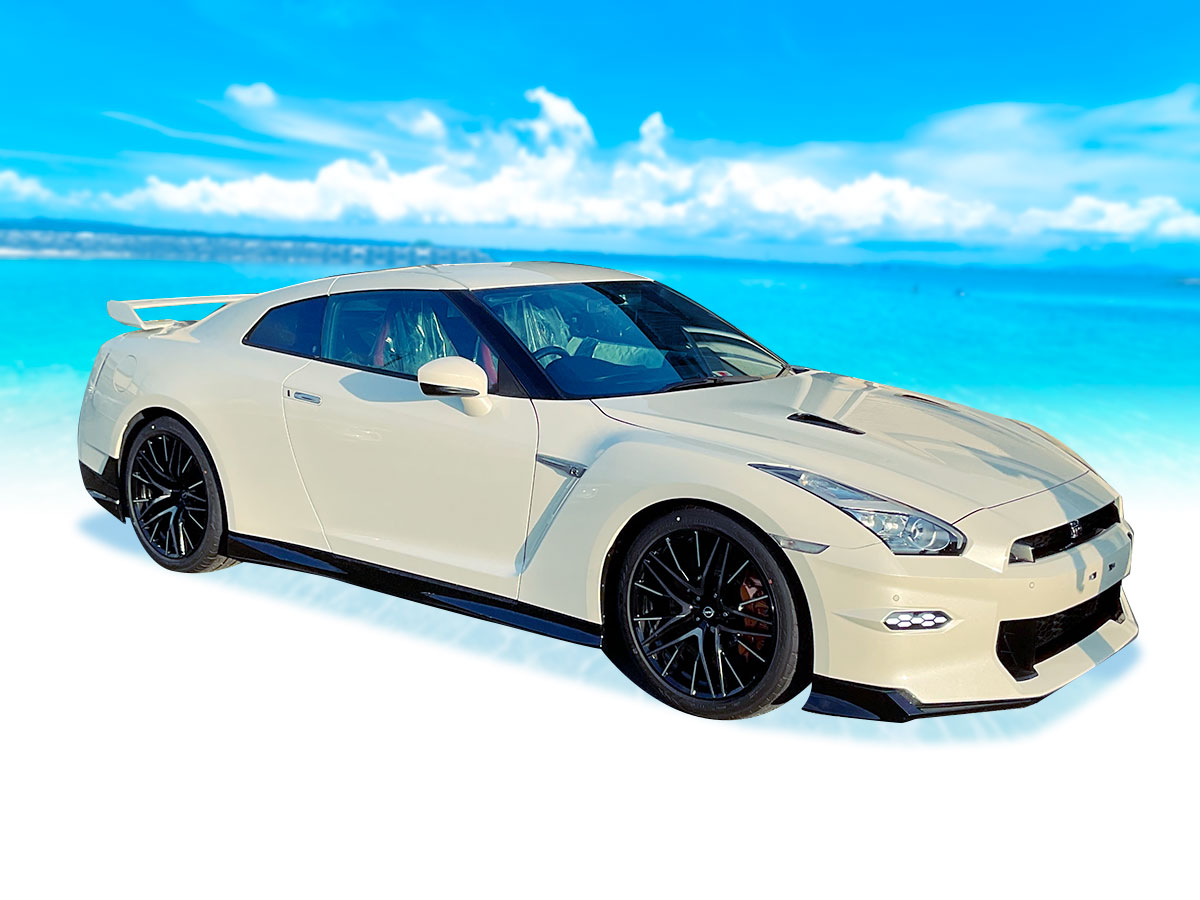 NISSAN GT-R 2025